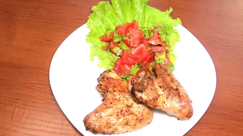 Запеченные куриные крылышки
